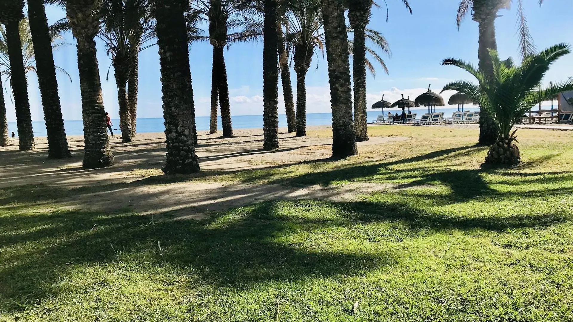 Apartamento Frente Al Mar Torres De Playamar En 托雷莫利诺斯 0*,  西班牙