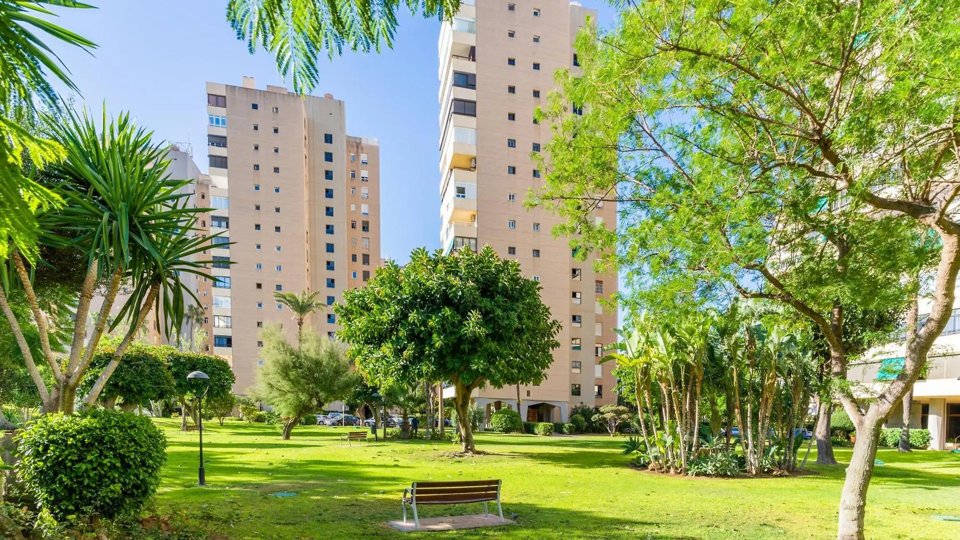 Apartamento Frente Al Mar Torres De Playamar En 托雷莫利诺斯